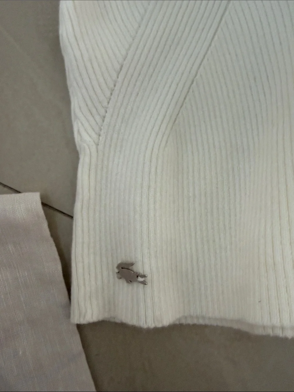 ****Lacoste Cream Ribbed Mock Neck Sweater Top - Picture 5 of 7
